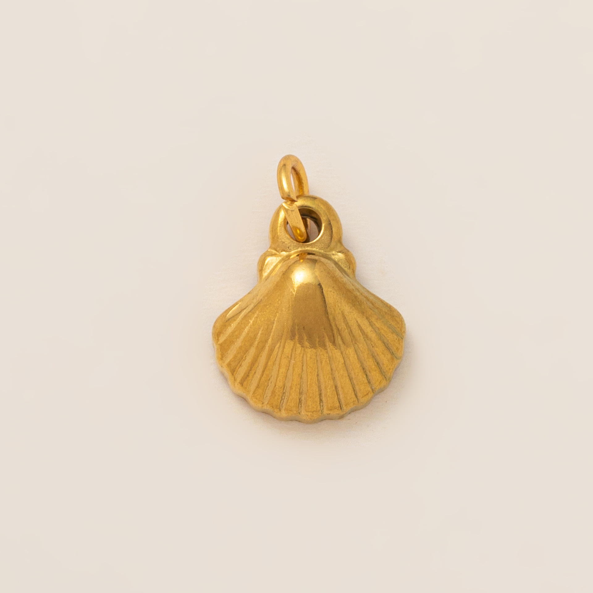 2:Small shell-1 pendant