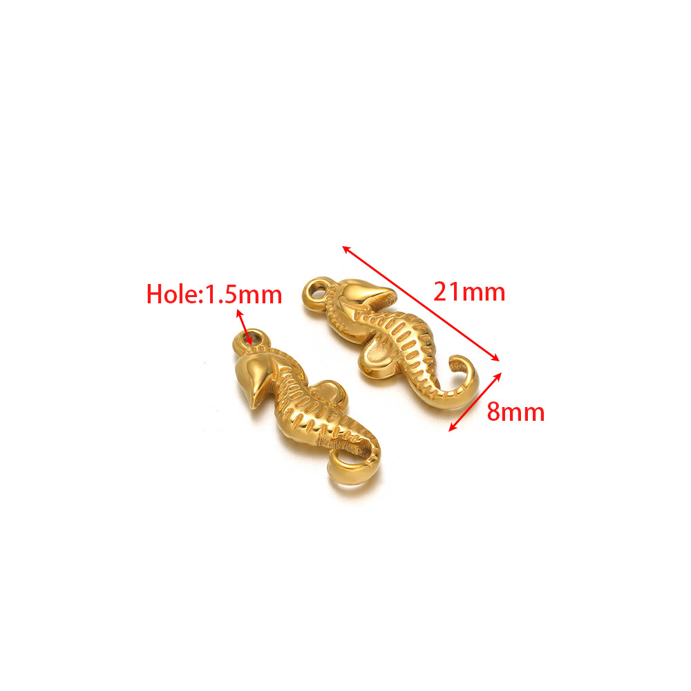 3:8*21mm hydraulic seahorse pendant with 1.5mm single hole in gold