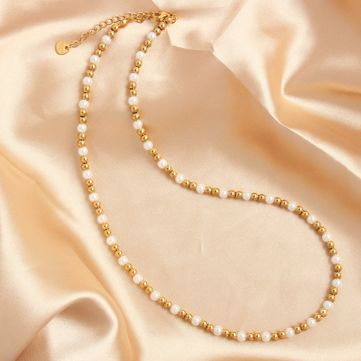 1:NR10-3 gold white 4mm