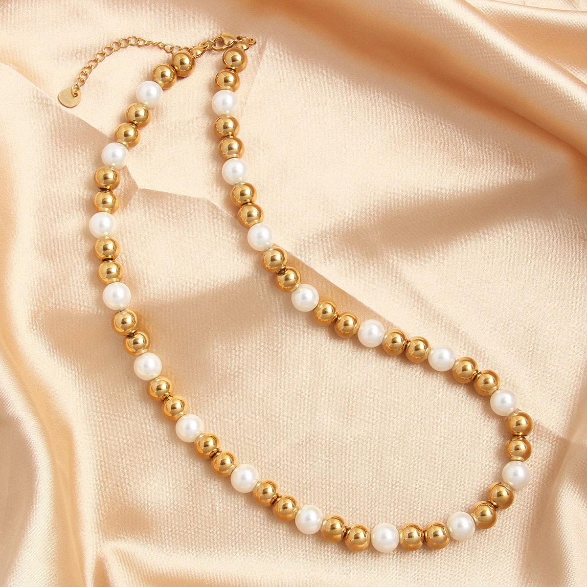 3:NR10-5 Gold White 8mm