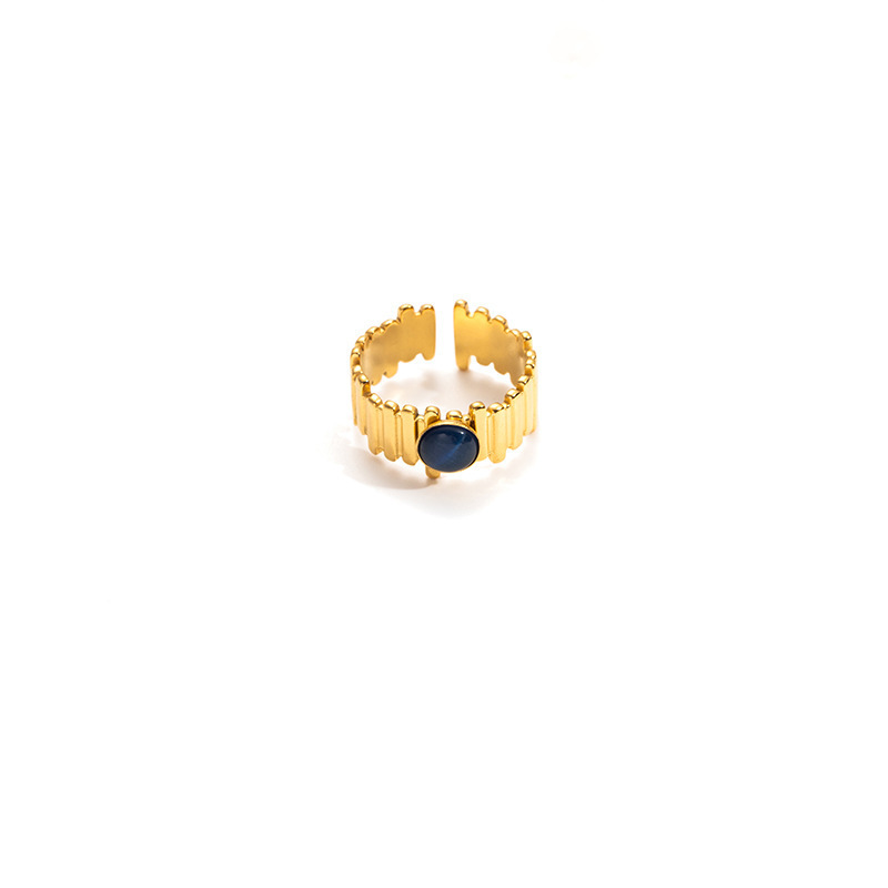 5:Blue sapphire gold ring