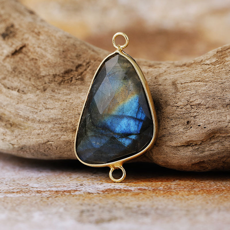 4 labradorite