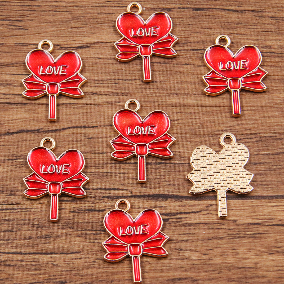 14:No. 7 red 17*23mm