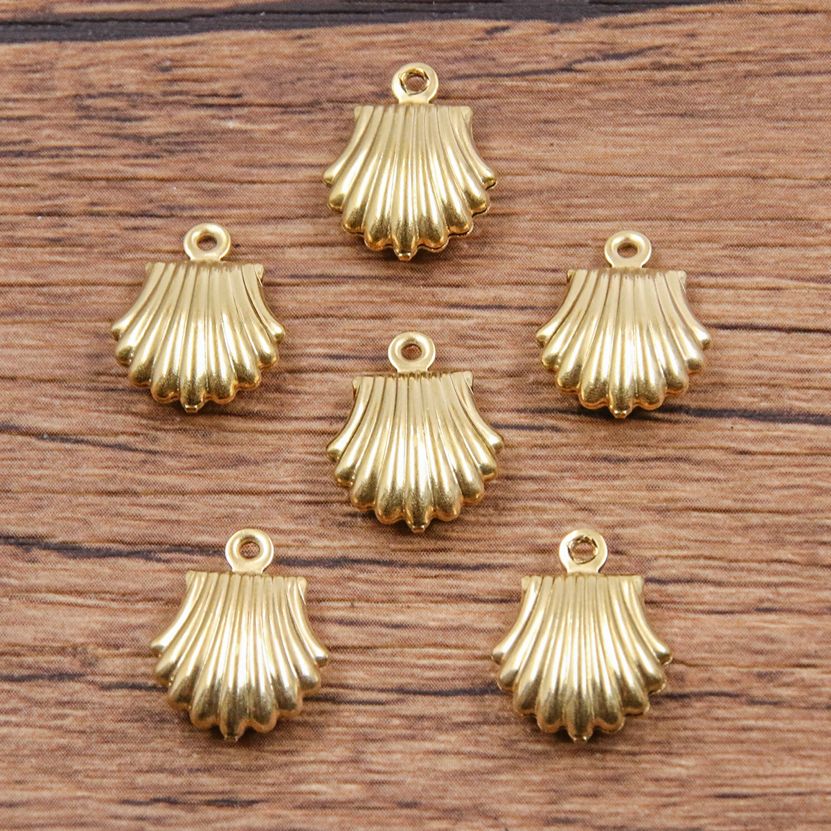 10:Gold shell 11x14mm