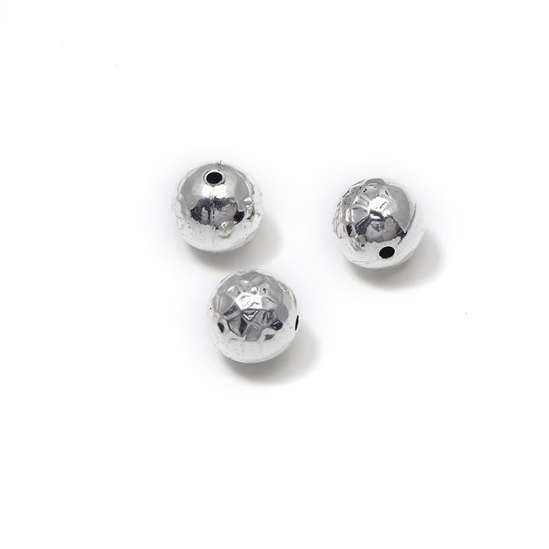 1:Hole beads 9.5x9.5mm