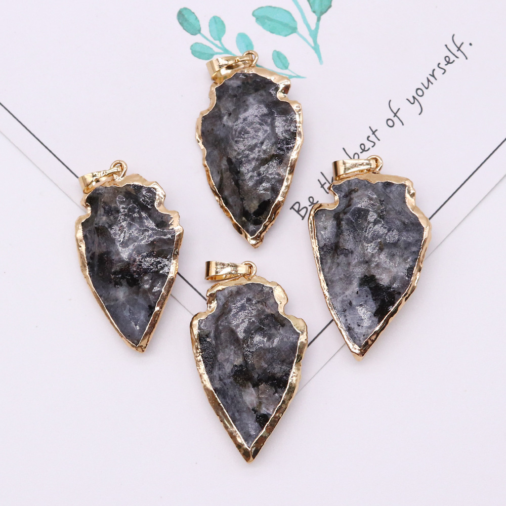 10:Black glitter
