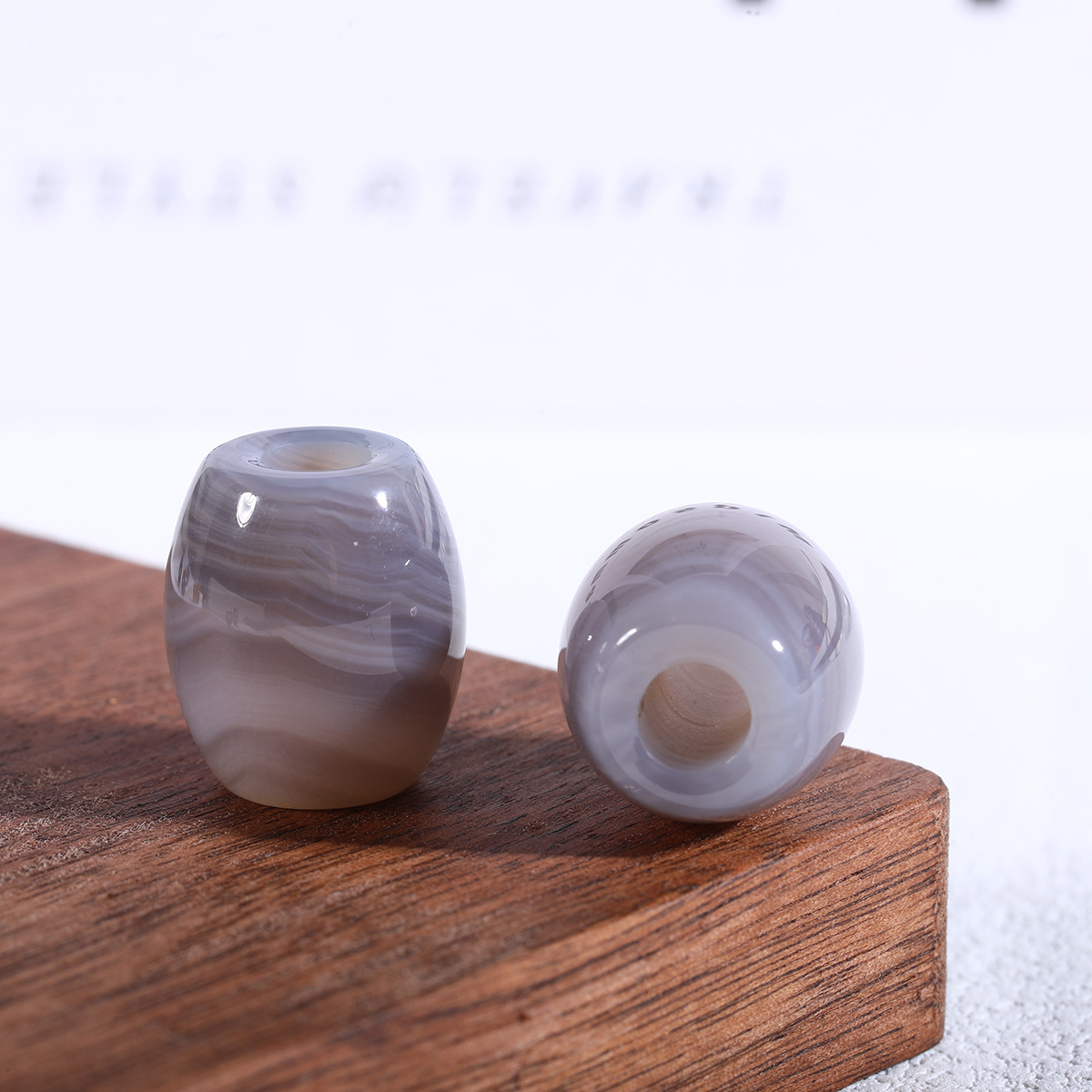 2:Gray agate (single)