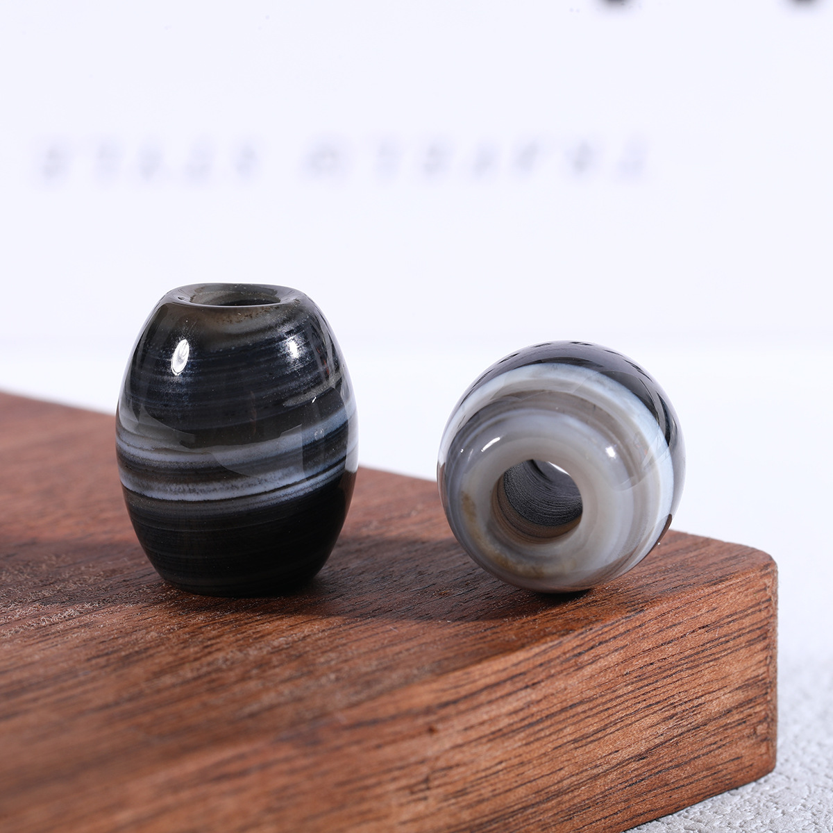 13:Striped agate (single)