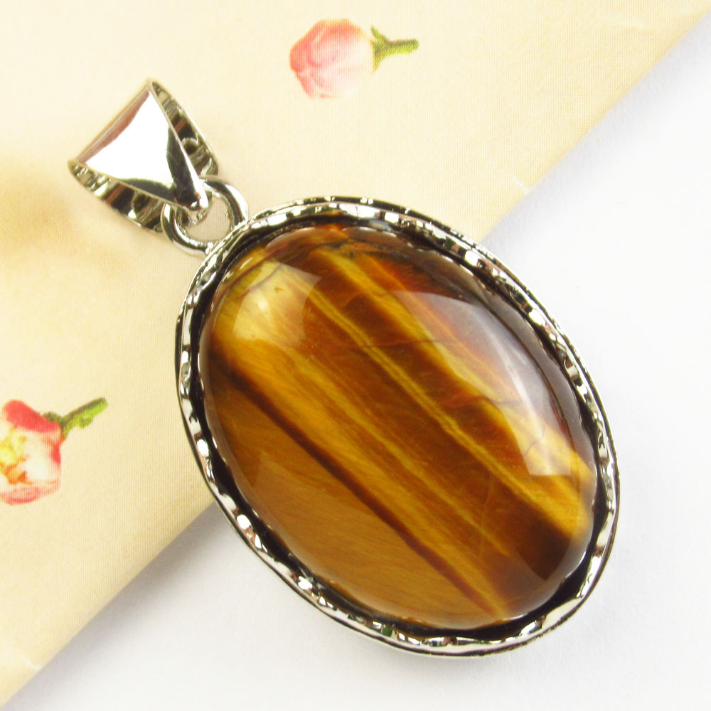 12:Tiger eye stone