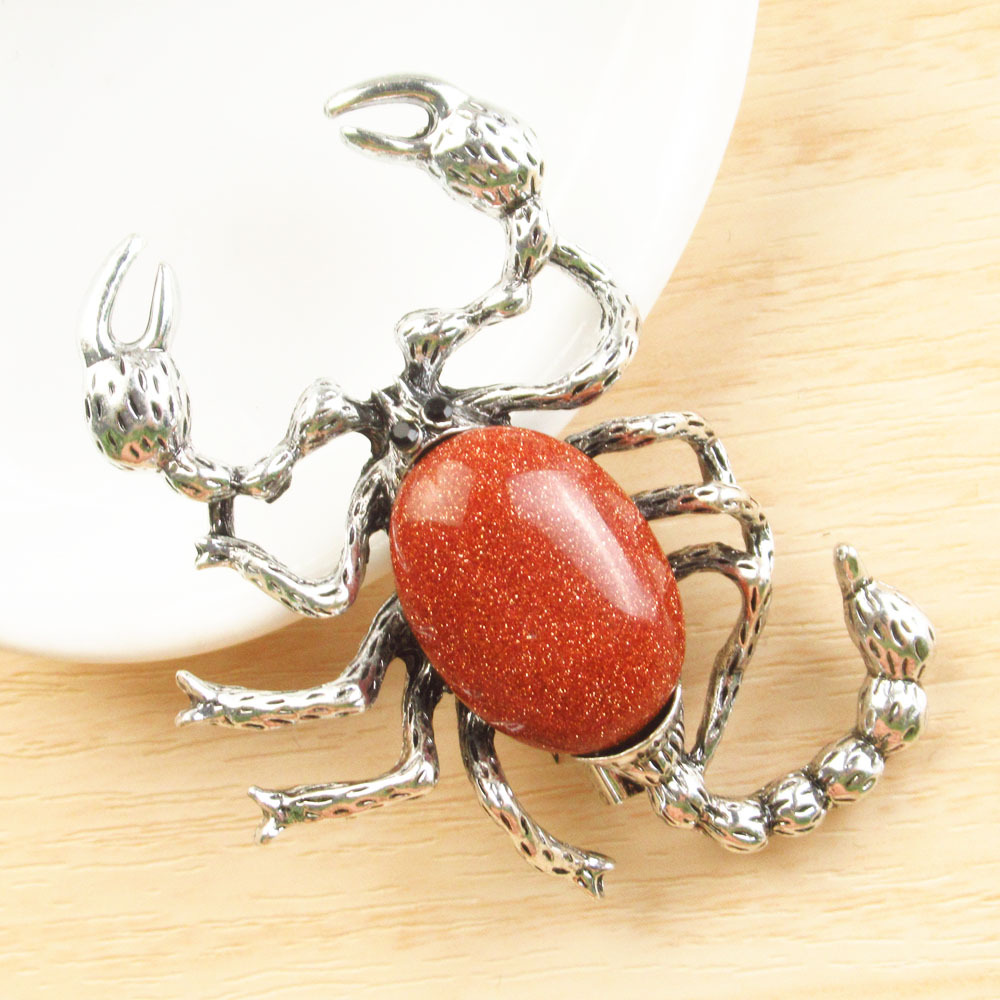 5:Gold sandstone (synthetic)