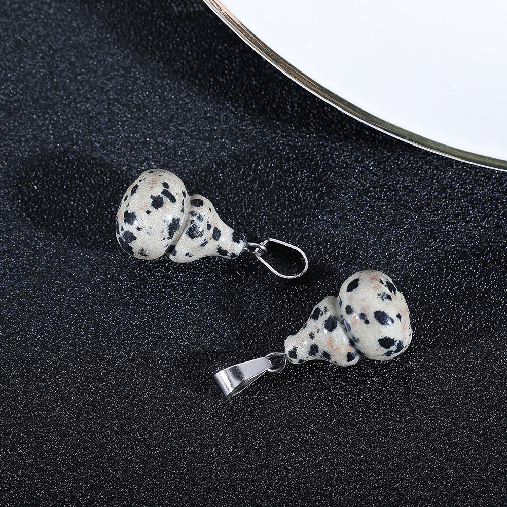 10:Spotted stone (single)