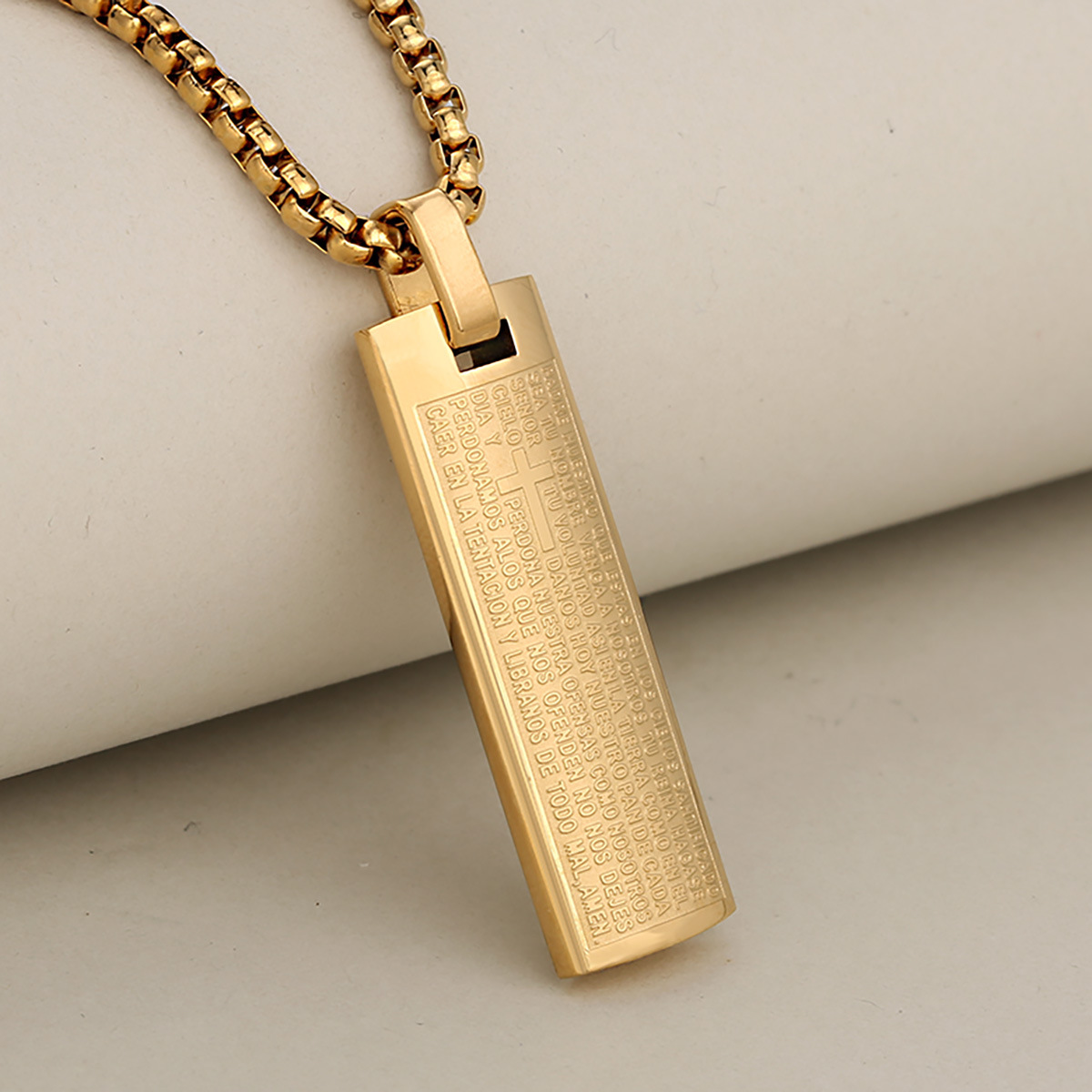 1:Gold (single pendant)
