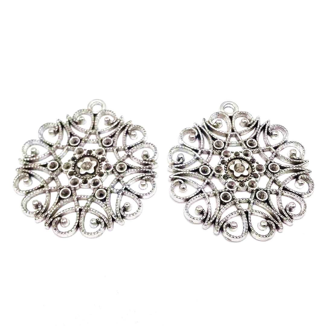 2 antike silberne Farbe