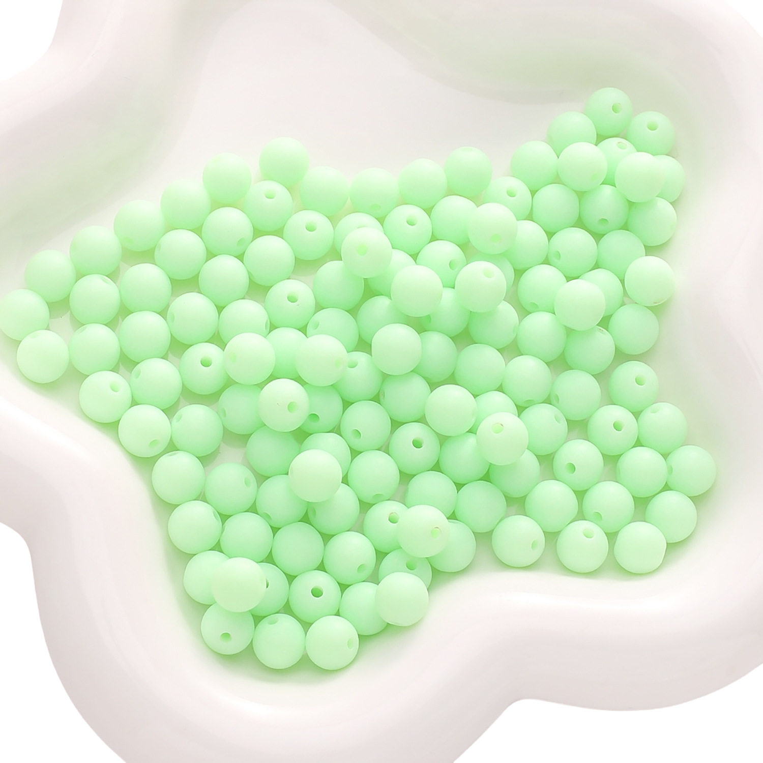 Light fruit green 10mm 50 pieces/pack
