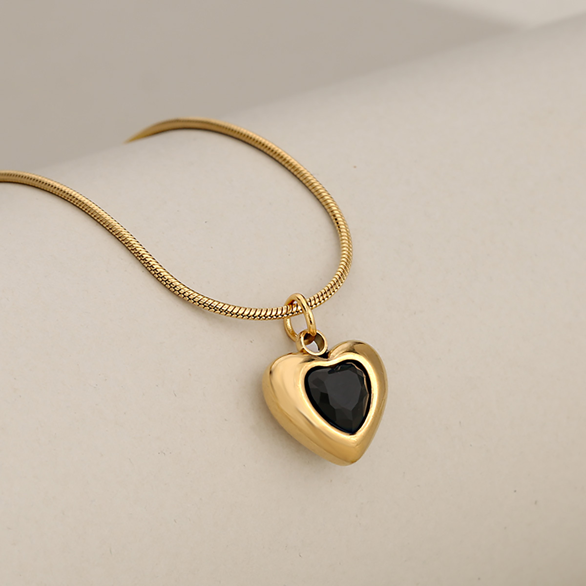 Gold - Black stone