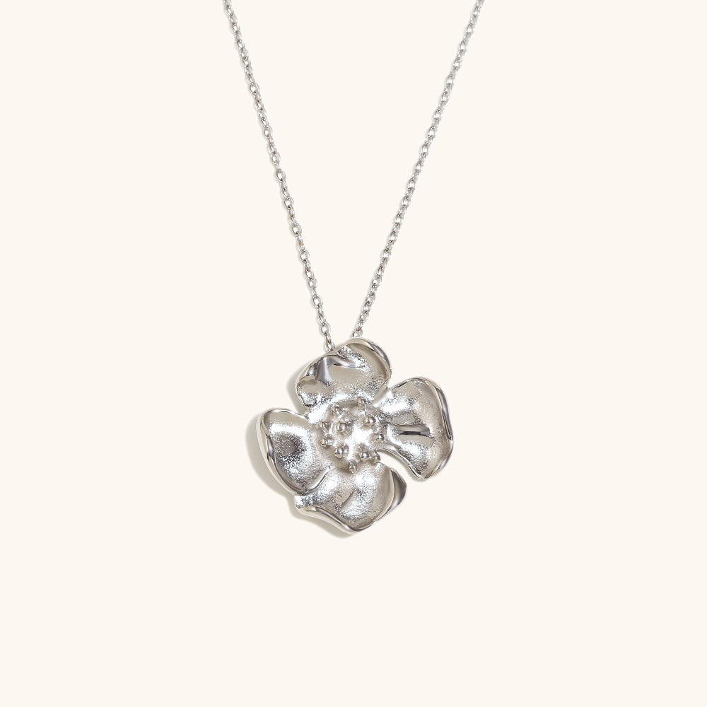 2:Medieval vintage flower pendant necklace-steel color