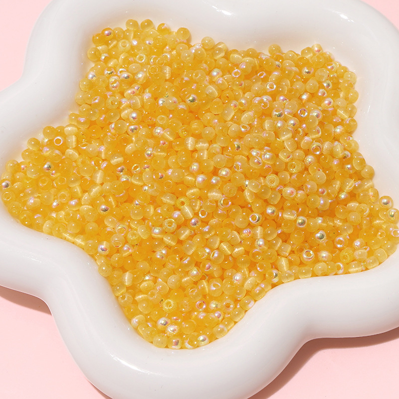 4:Golden yellow 4mm 10g/pack about 150 pieces
