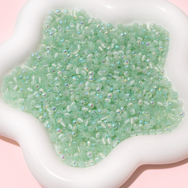 13:Light green 4mm 10g/pack about 150 pieces