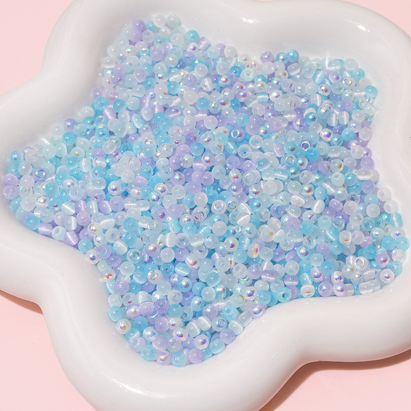 27:Blue sky and white clouds 4mm 10g/pack about 150 pieces