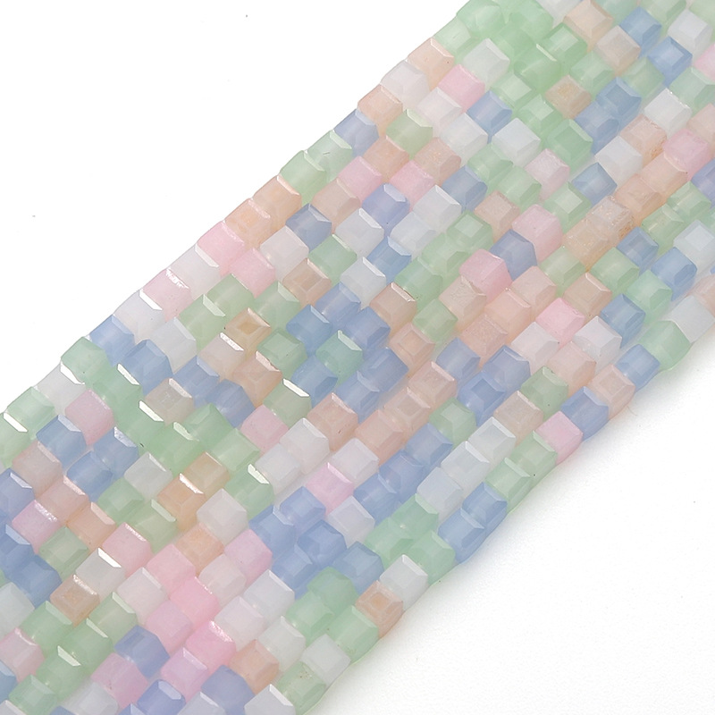 3:Macaron color 2mm 45cm/strip, about 180 pieces