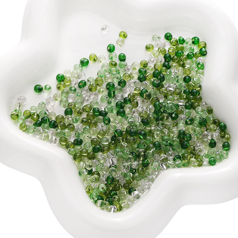 25:Green and silver 4mm 10g/pack about 110 pieces