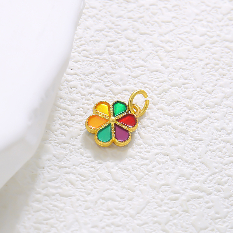 5:Six color flower pendant