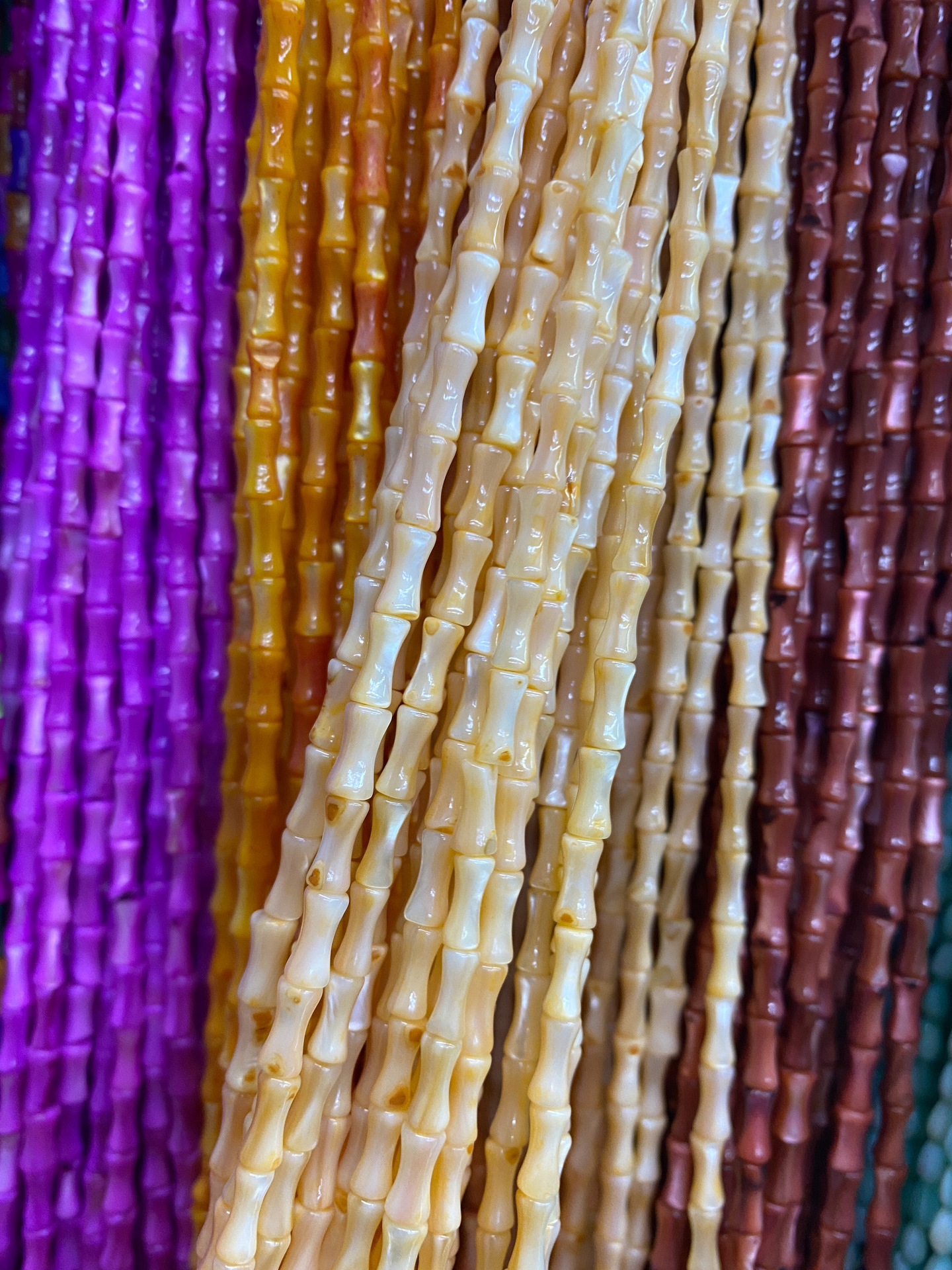 25:Light yellow one treaty 47 pieces