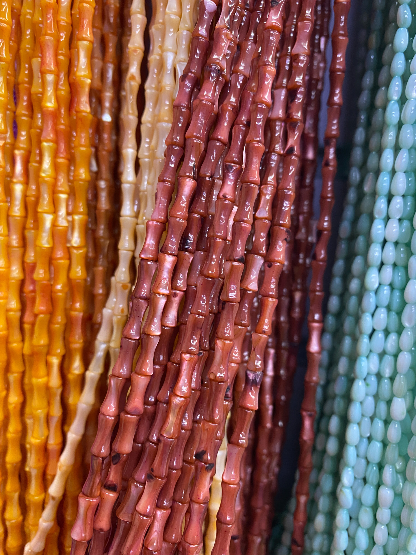 26:Brown red one treaty 47 pieces
