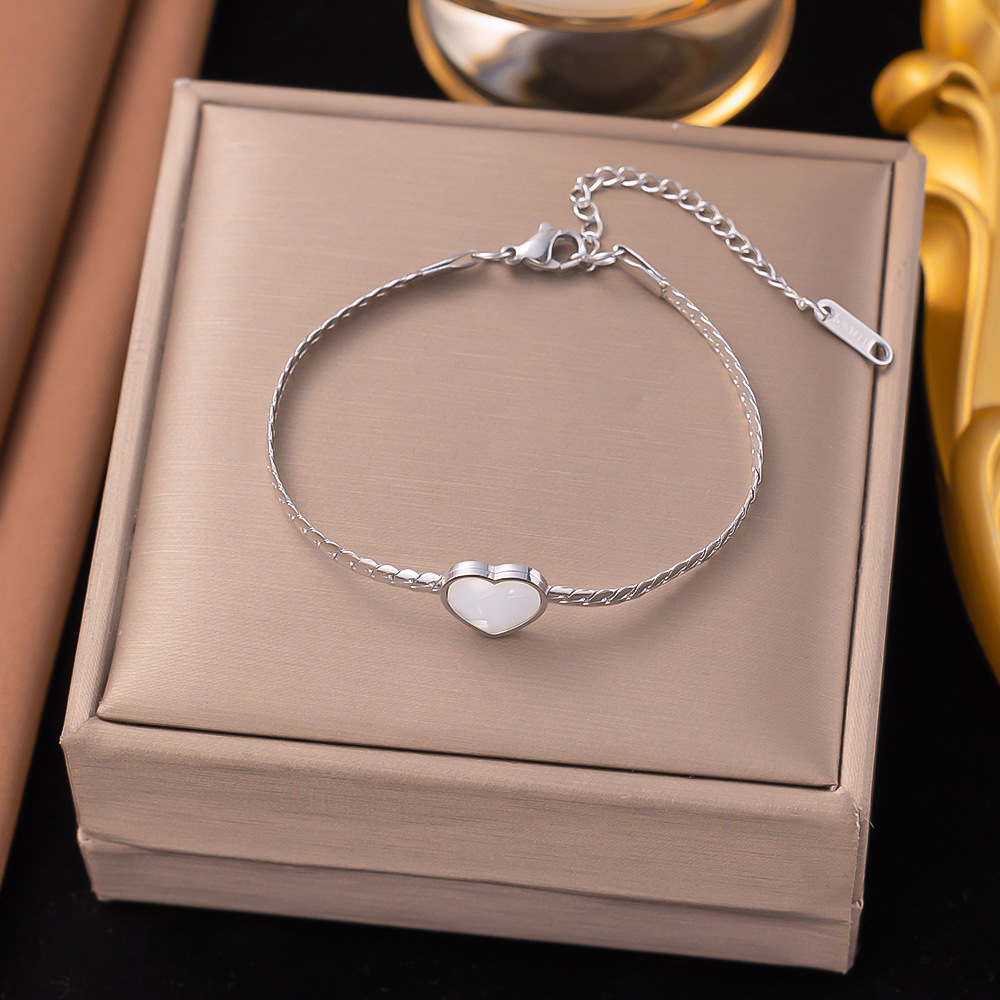 2:white shell-steel color