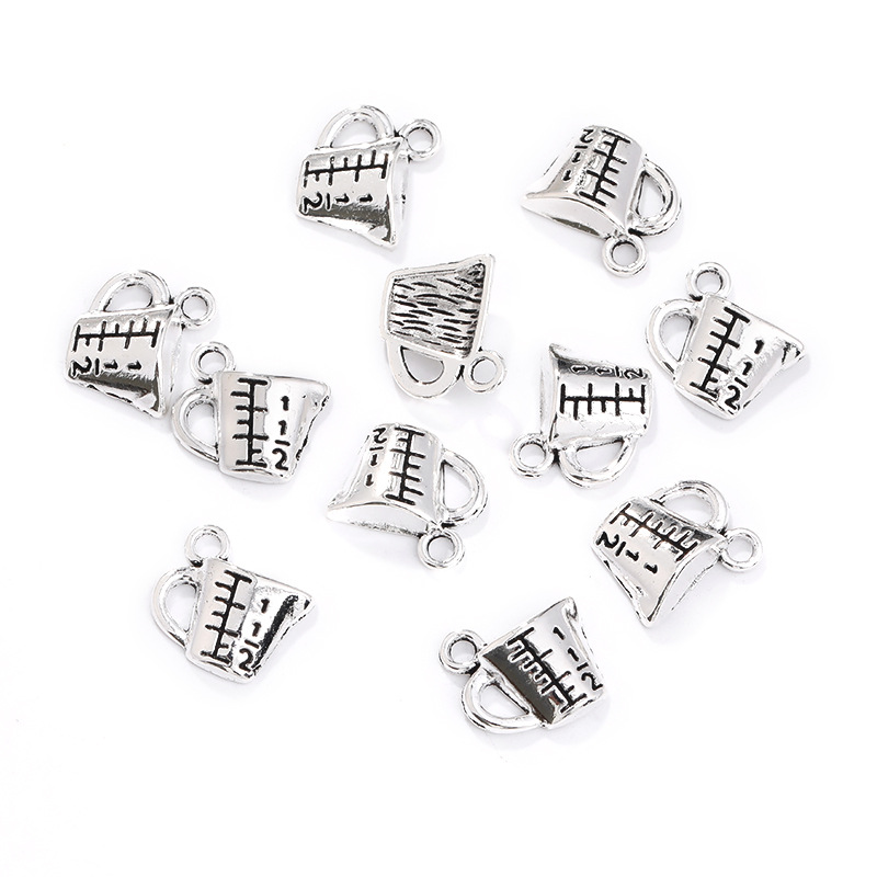 8:Measuring cup 13x 14x 4mm 0.8g