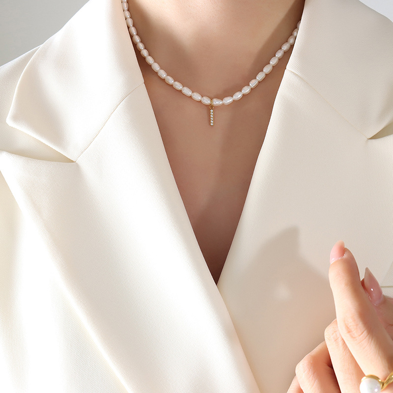 9:P1301-I letter gold necklace 38 7cm