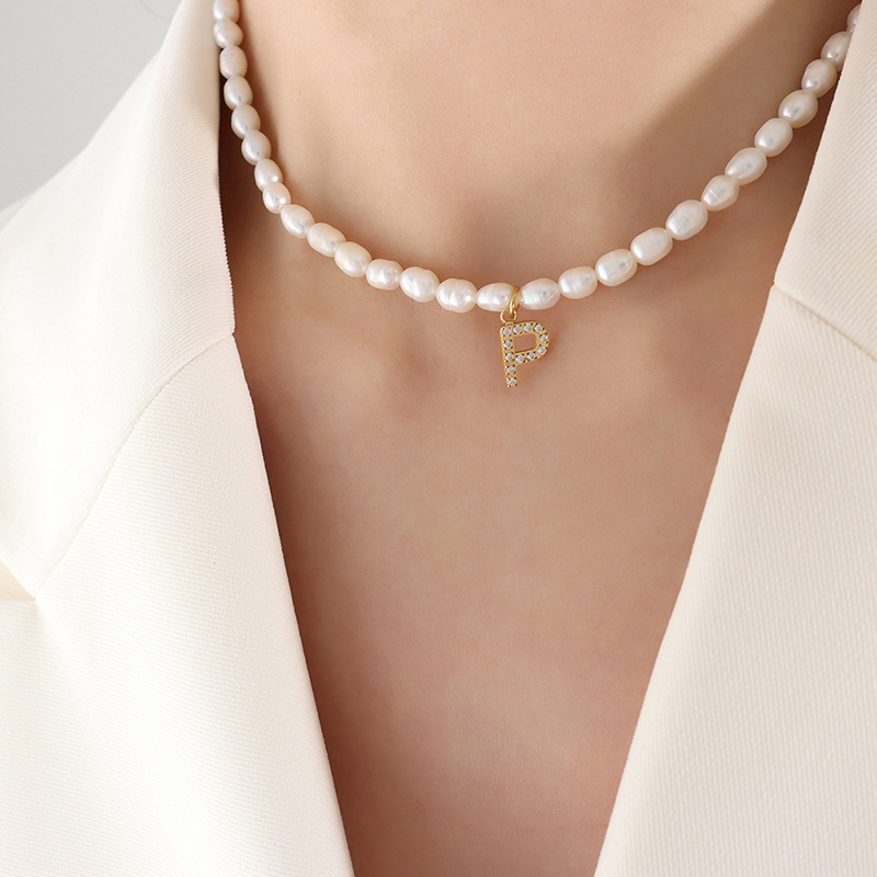 16:P1301-P letter gold necklace 38 7cm