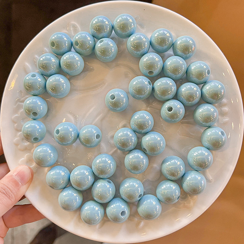10:Light blue