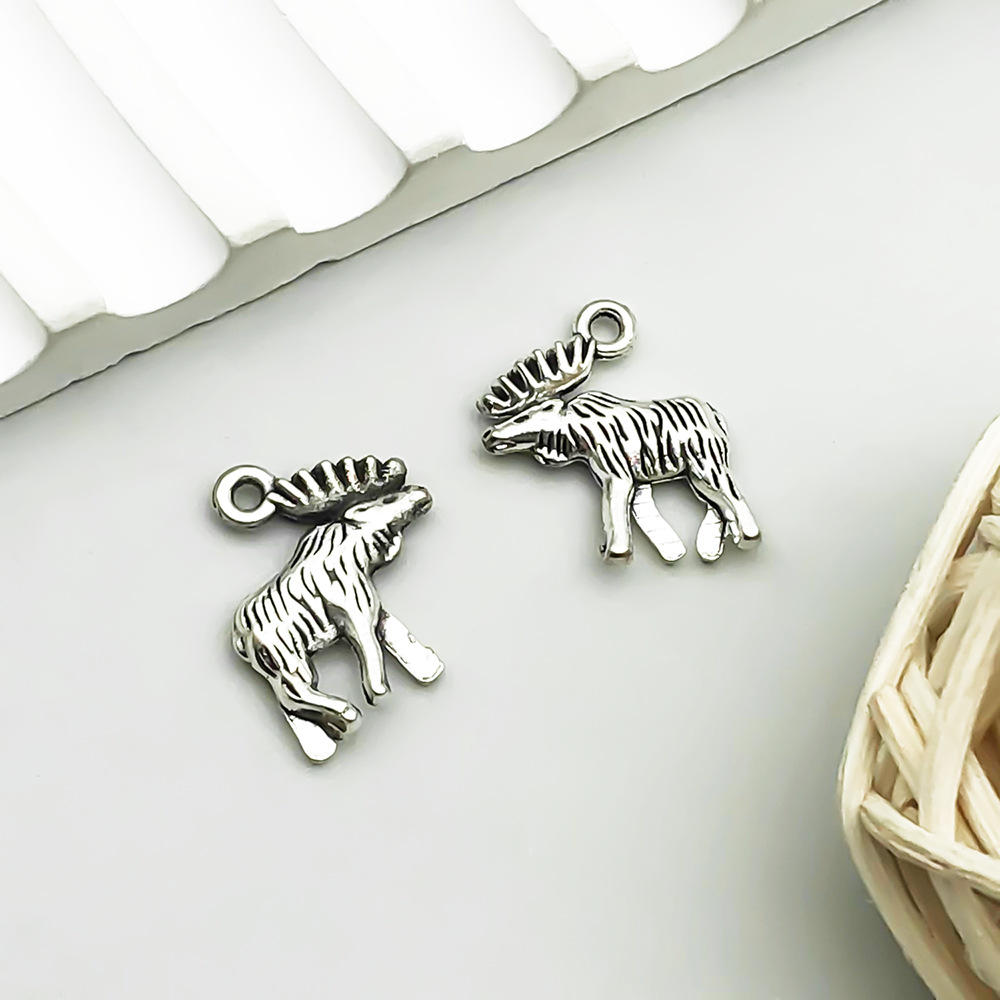 9:1 antique silver Christmas deer 15*18mm-1.4g-11425