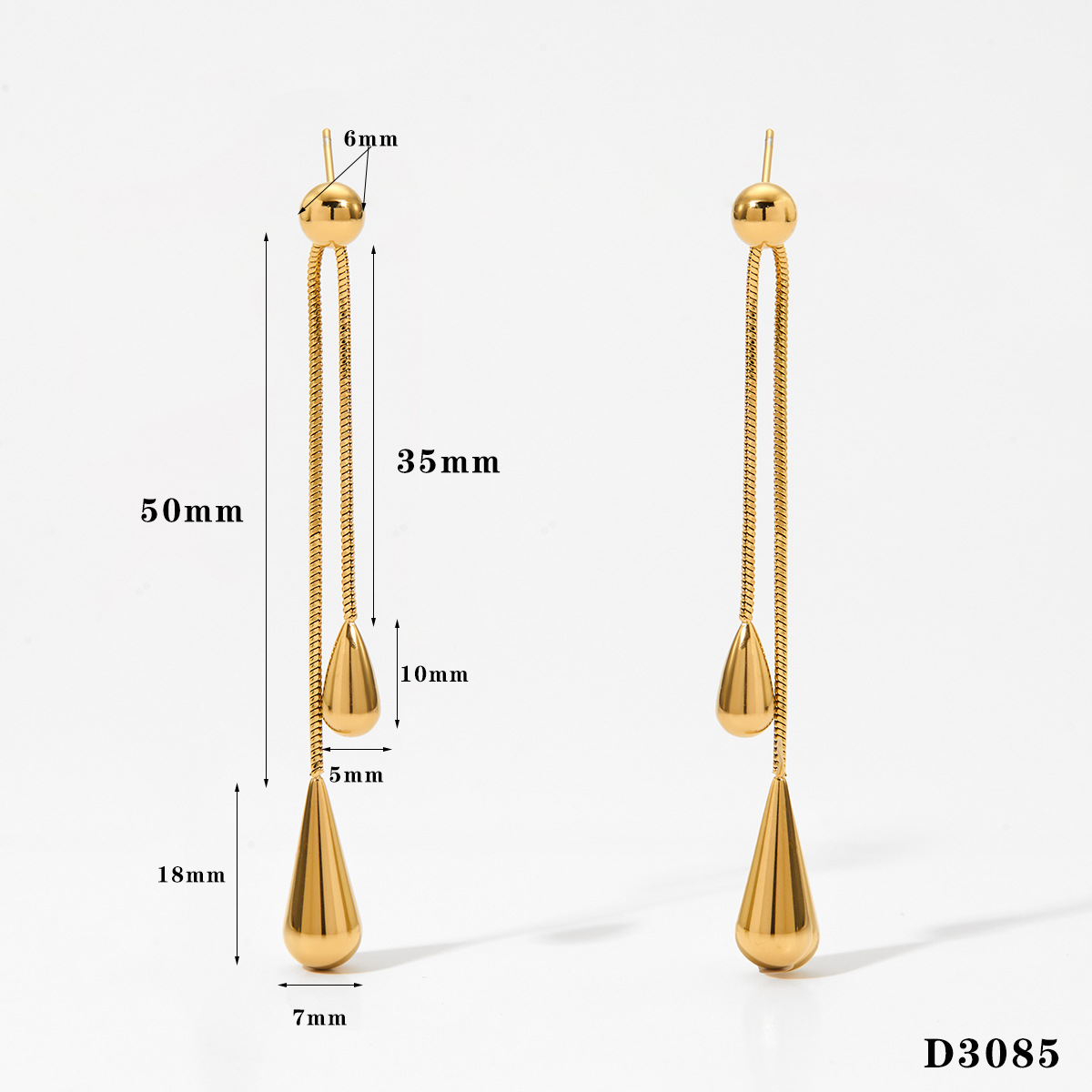 3:Gold earrings d3085