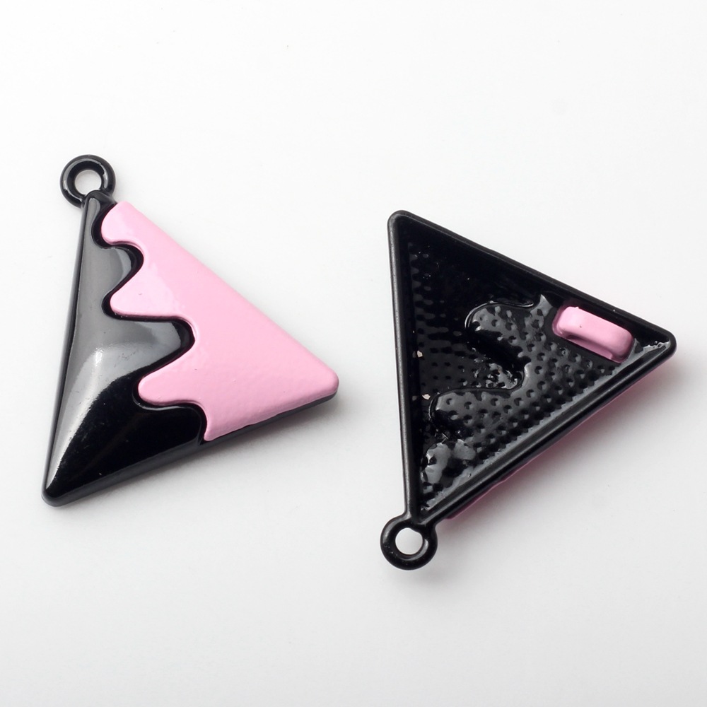 Triangular light pink