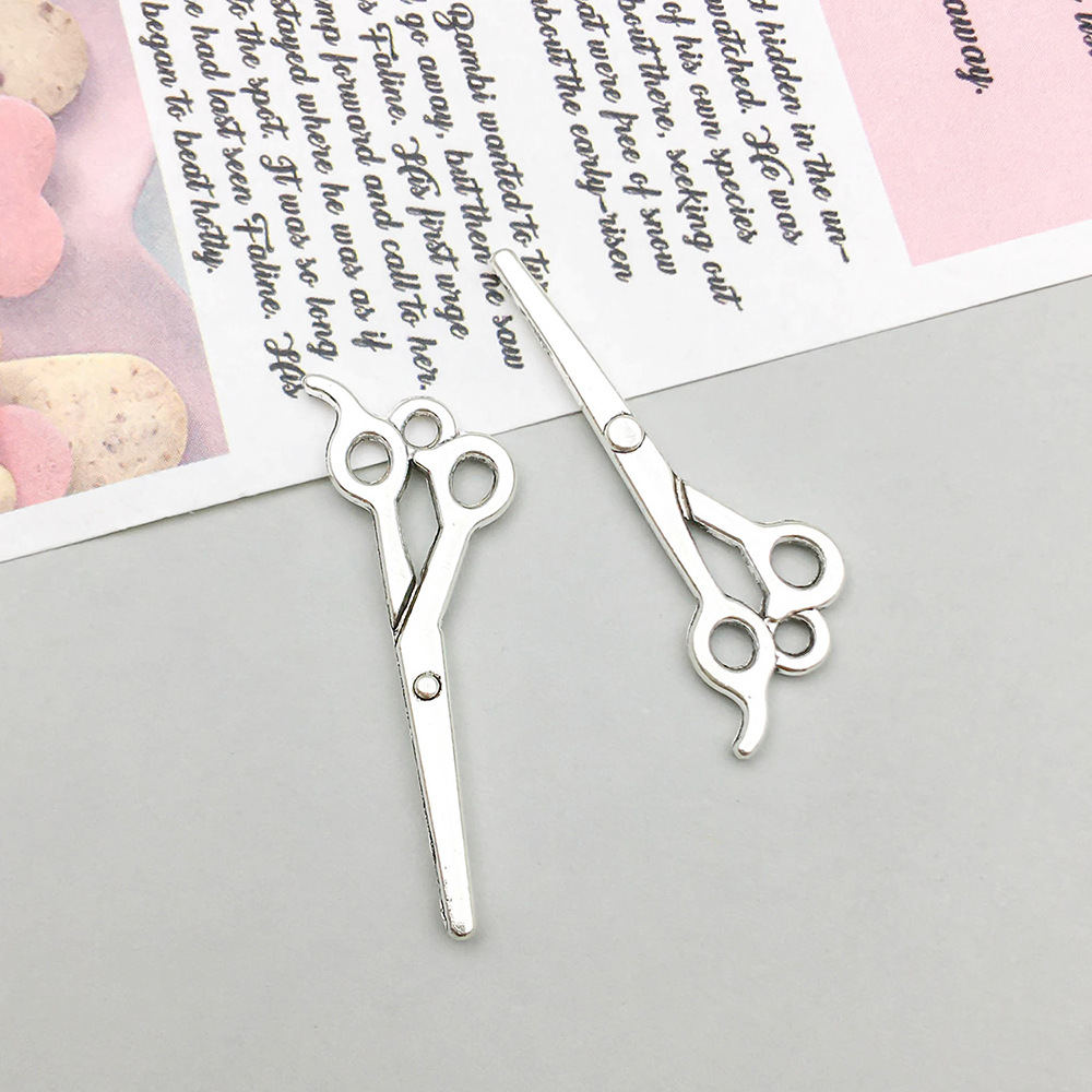 9:1 antique silver scissors 11*30mm-0.8g-16942