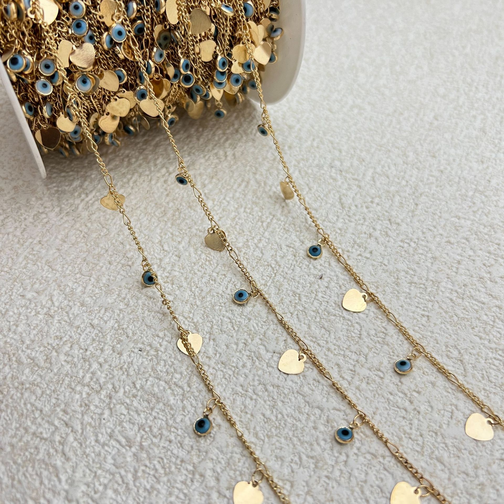 1:Eyes + peach heart slices