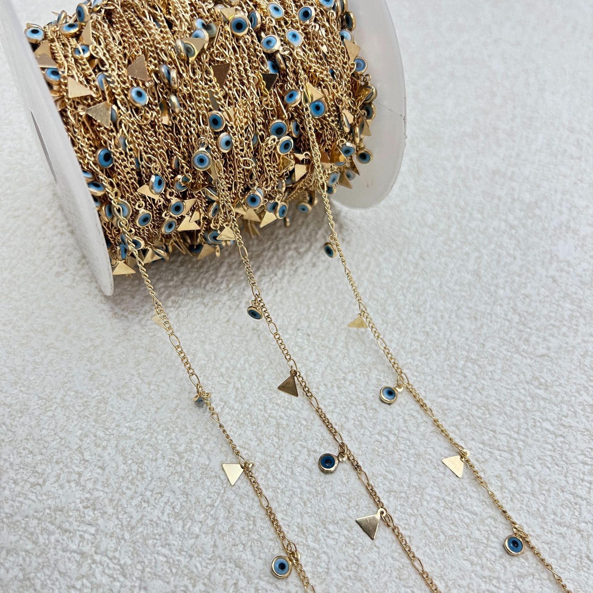 3:Eyes + triangle piece