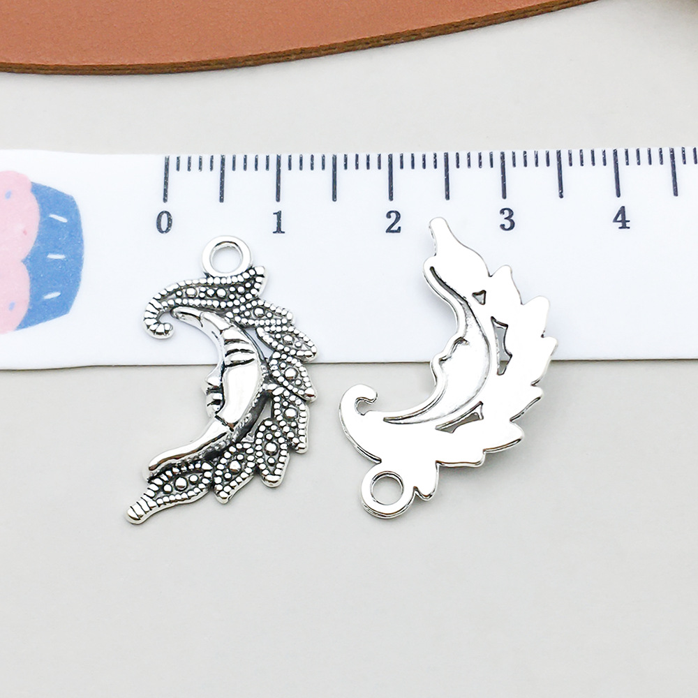 3:1 antique silver moon 17*28mm-1.4g-5782