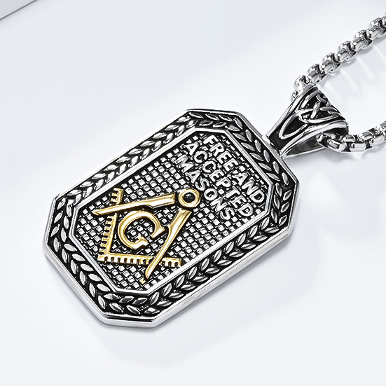 2:Silver and gold pendant