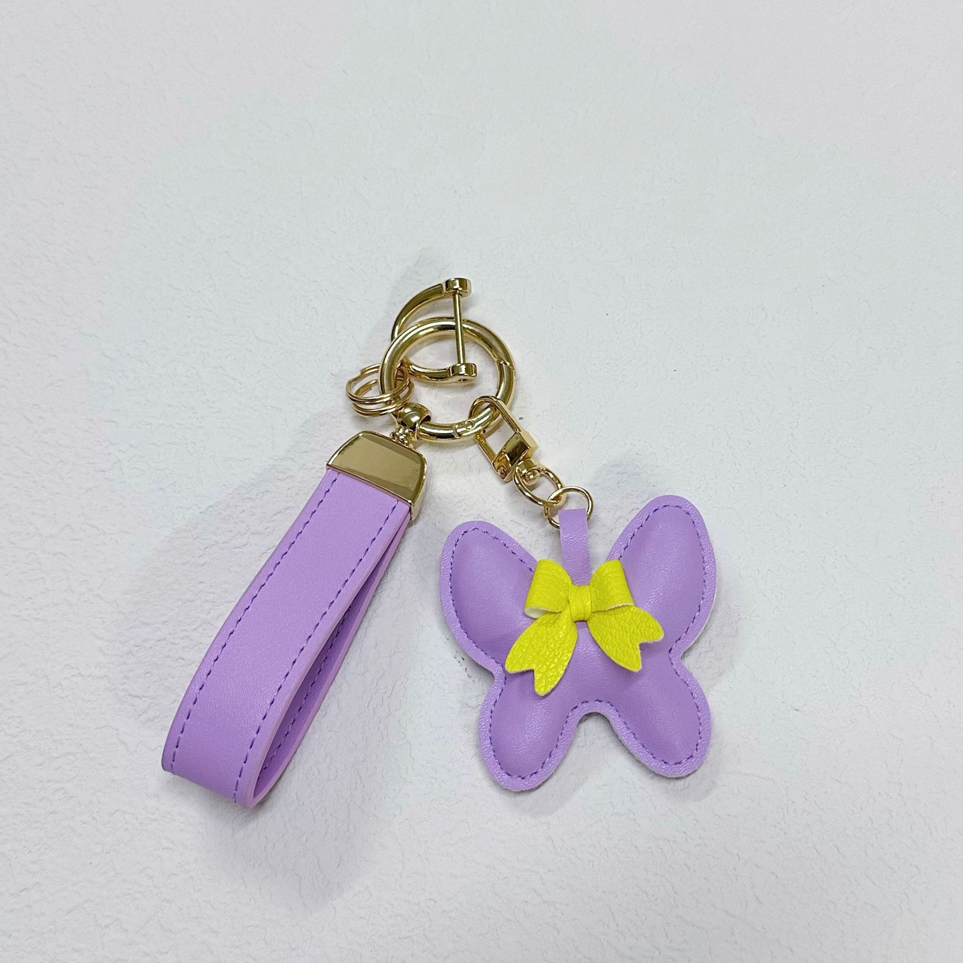 8:Purple with leather cord