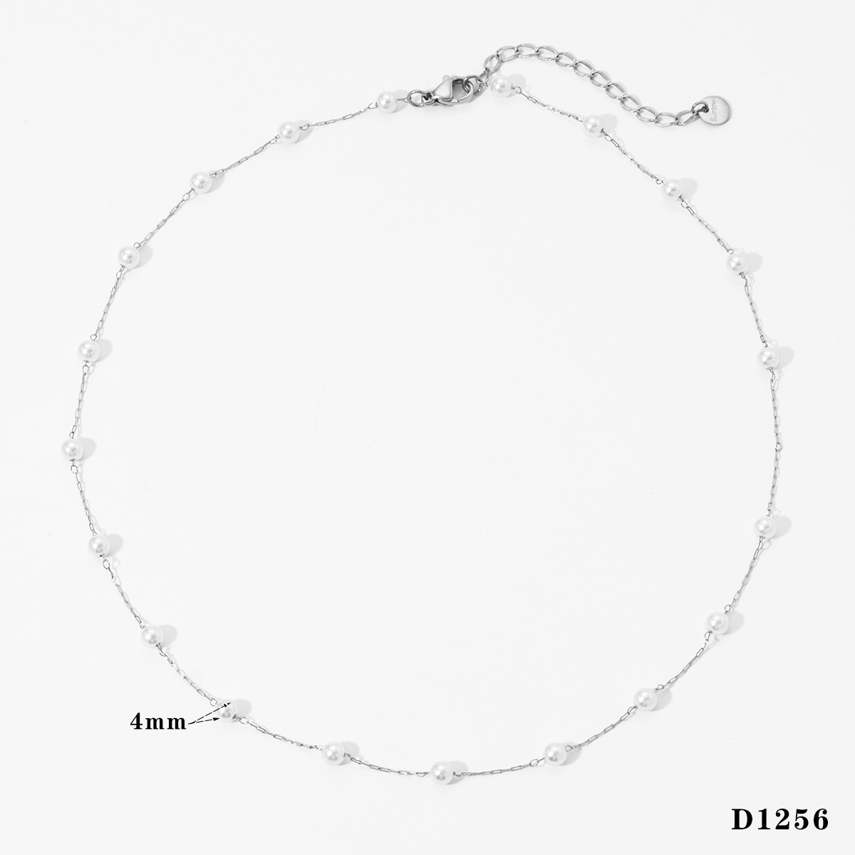 2:Silver necklace d1256