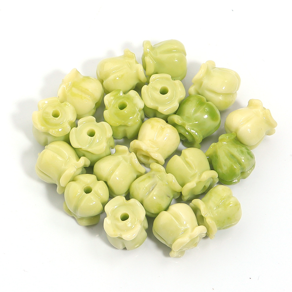 2:Light green yellow