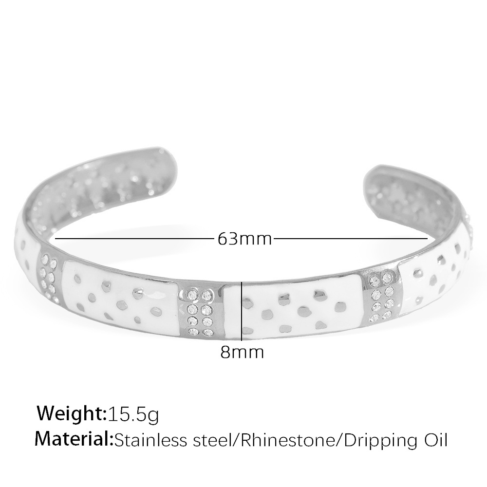 12:Sz192wes white oil drop silver bracelet