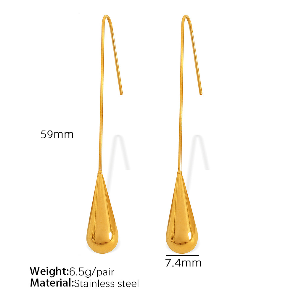 4:EH121 Gold Earrings