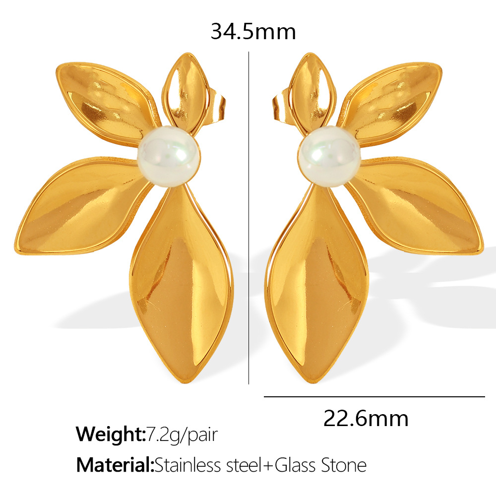 1:EH549 white bead gold earrings