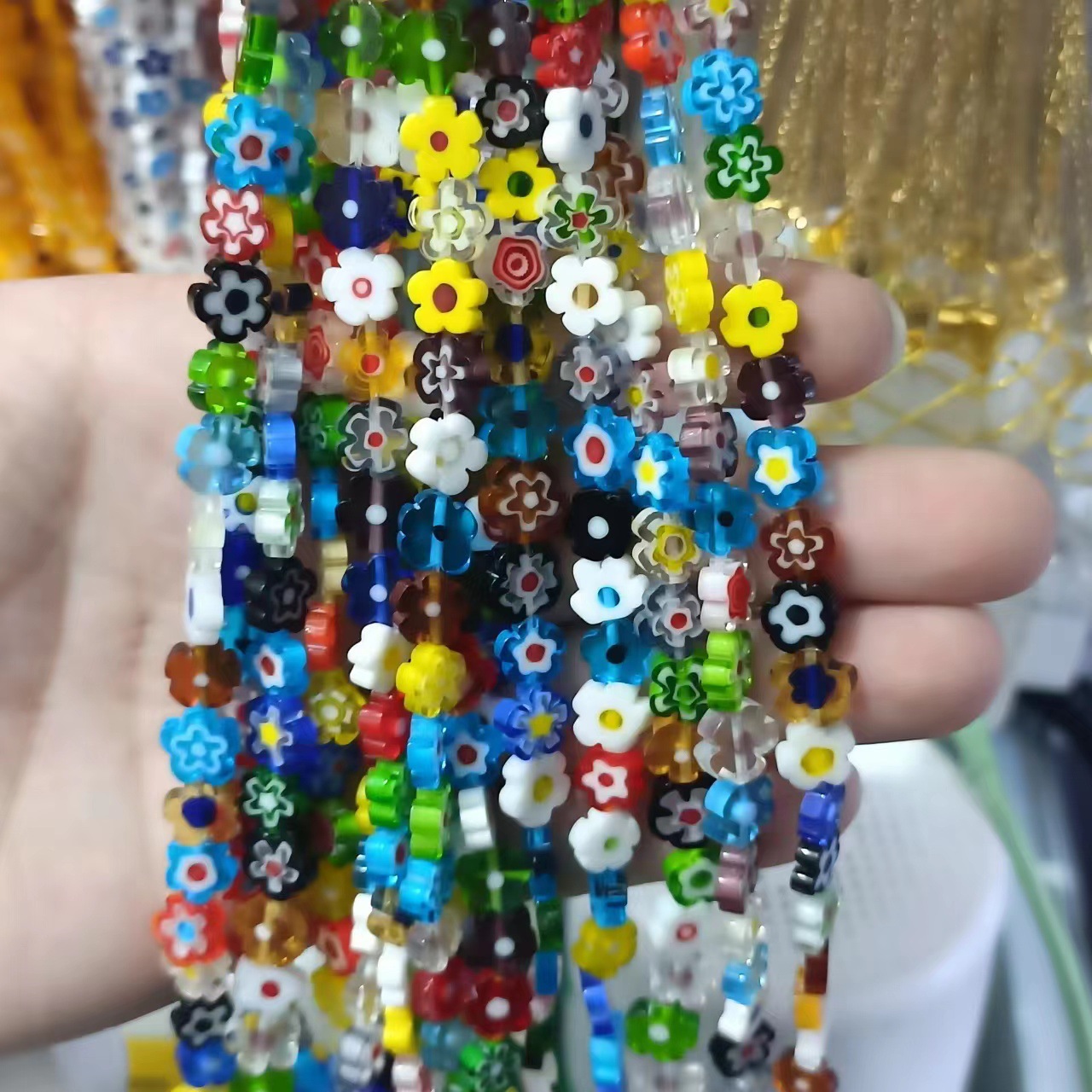 A1 6-7mm (about 60 pieces/strand)