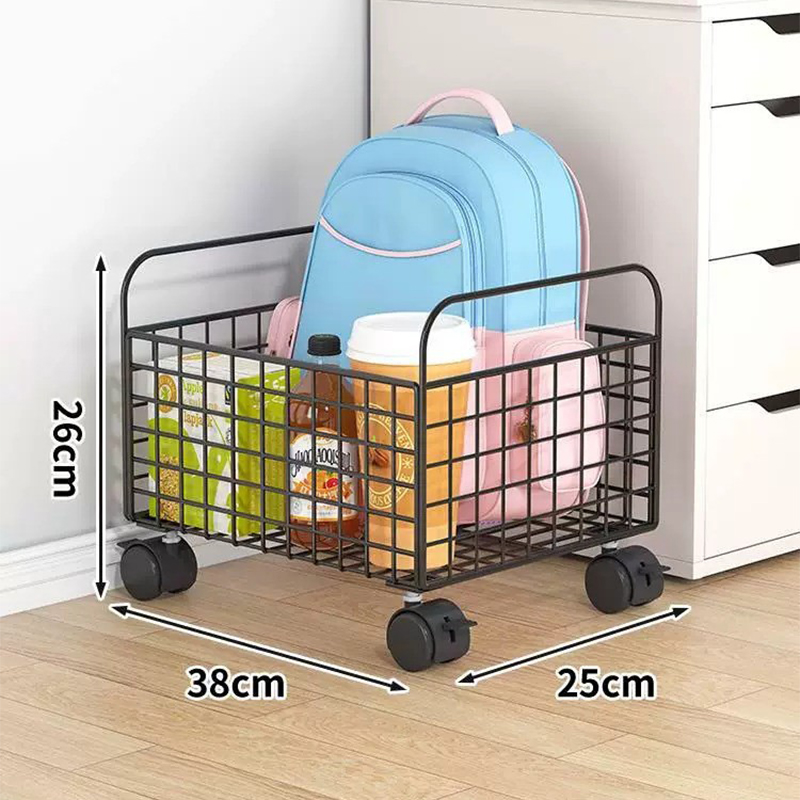 Black medium-with wheels