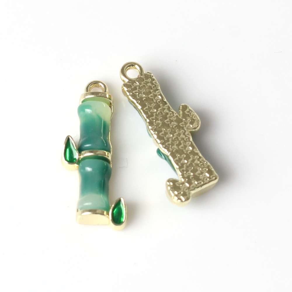 1:Gold background green 1